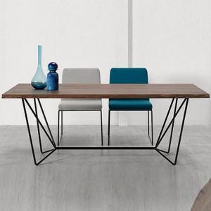 Стол на металлическом основании в стиле Loft R43-578