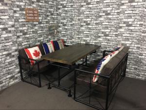 Комплект мебели для бара Loft (2 дивана, стол) R55-17
